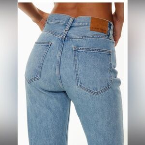 ARITZIA denim forum straight jeans